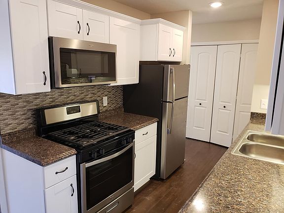 4th image of 4201 Lakeside Ave N APT 302