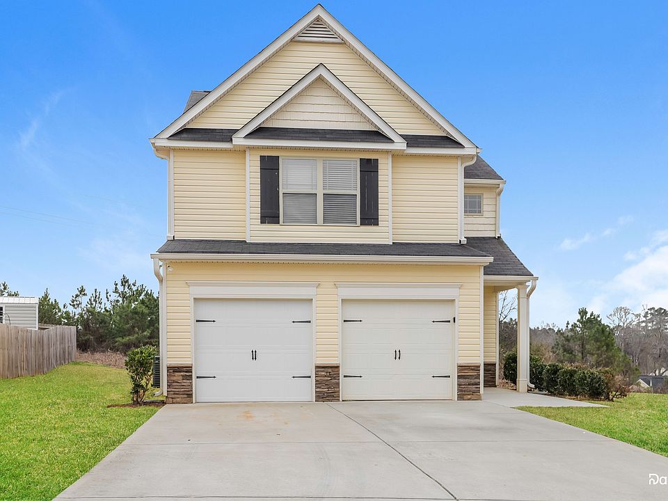 1st image of 7105 Creeksong Dr