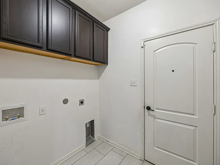 1613 Weathervane Way — Photo 21