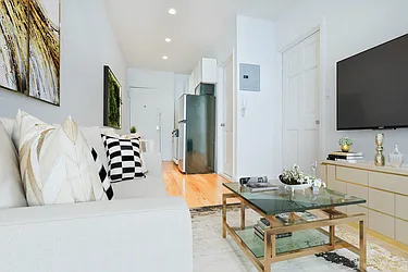 Rented by Platinum Properties