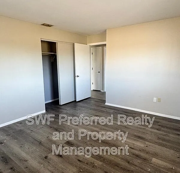 533 SE 6th Ave #2 — Photo 6