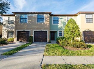 2453 Edgewater Falls Dr, Brandon, FL 33511