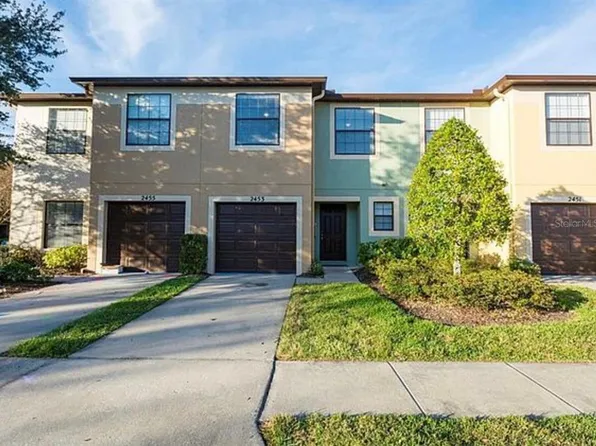 2453 Edgewater Falls Dr, Brandon, FL 33511