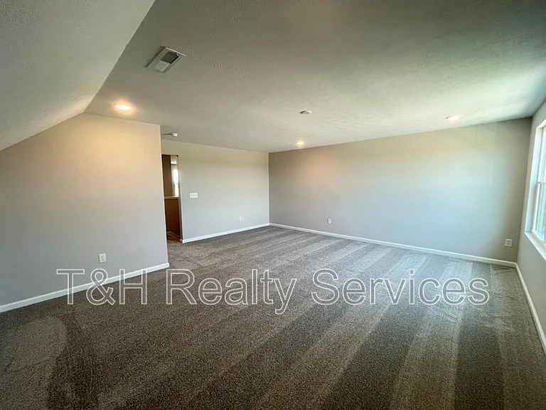 16255 Showdown Rd — Photo 25