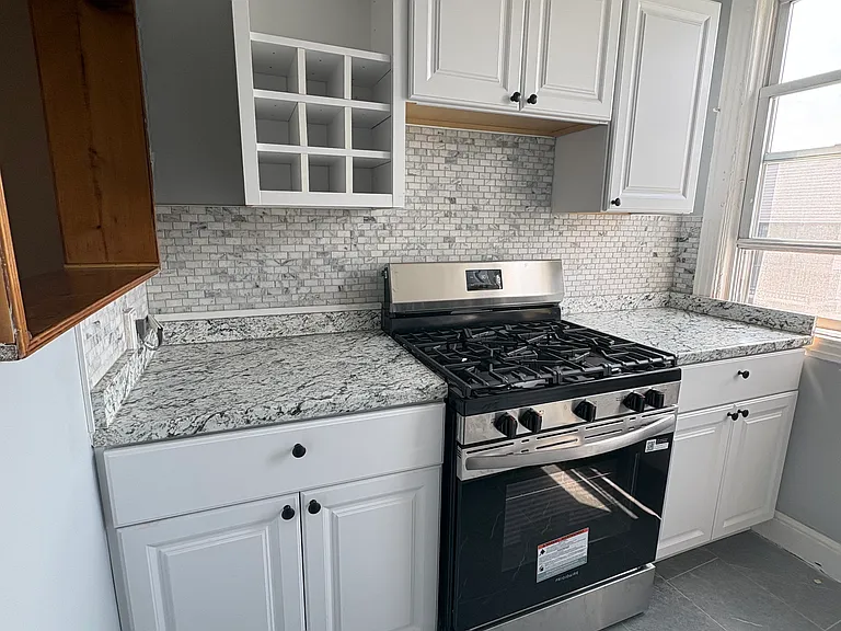 113 Garrison Ave — Photo 15
