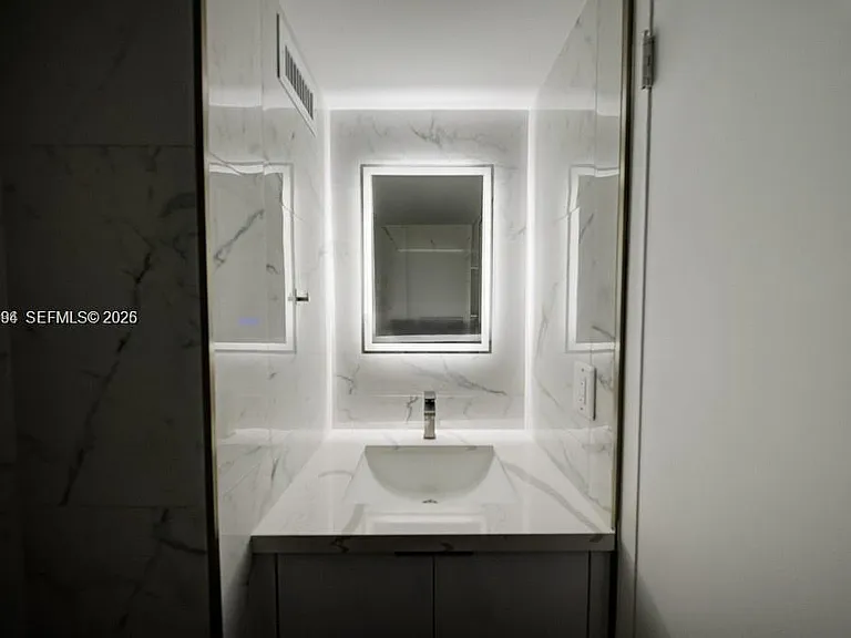 2899 Collins Ave #1203 — Photo 14
