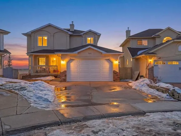 141 Coral Springs Pl NE, Calgary, AB T3J 3M6