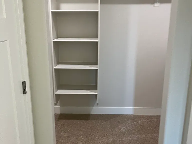4672 S Alder Dr — Photo 17