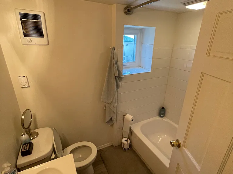 123 S Church St #3 — Photo 5