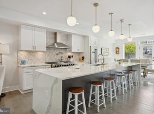 113 Rhode Island Ave NE, Washington, DC 20002