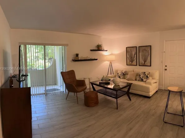 4740 NW 102nd Ave APT 106-14, Doral, FL 33178