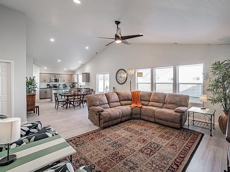 11176 W Lenova St — Photo 16