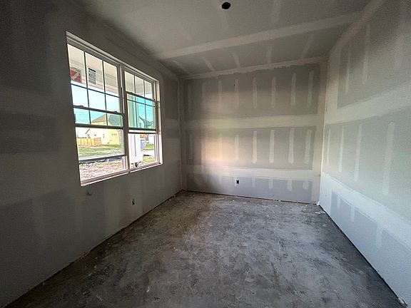 Construction progress - study