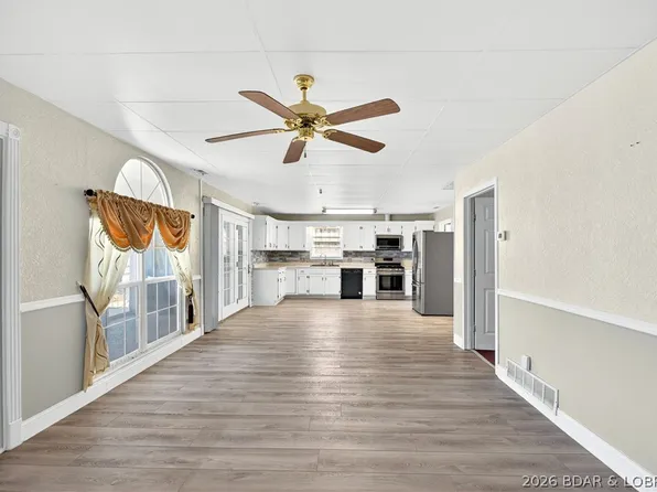 33268 Greenwood Rd, Gravois Mills, MO 65037