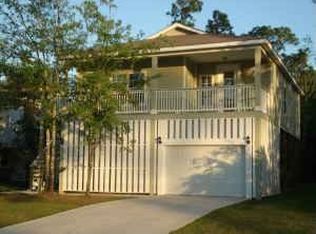 416 Royal Oak Dr, Pass Christian, MS 39571