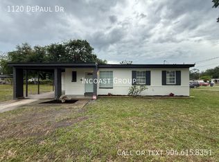 1120 Depaul Dr, Jacksonville, FL 32218