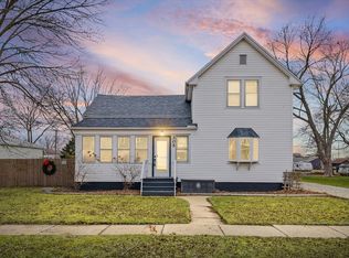 305 S Oak St, Buckley, IL