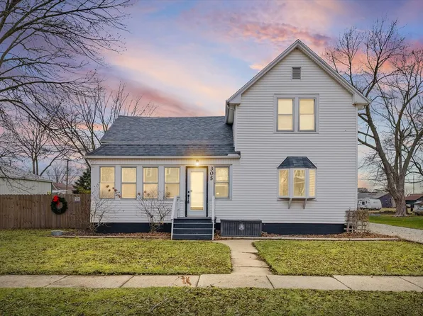 305 S Oak St, Buckley, IL 60918