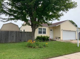 2410 Sunflower Ct, Aurora, IL 60506