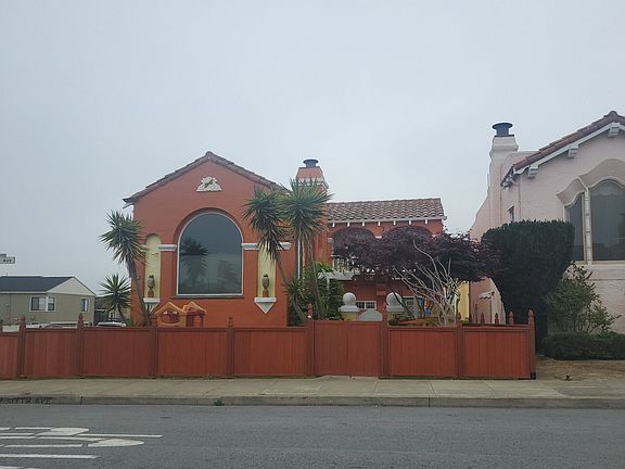 2nd image of 2999 26th Ave