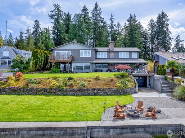 2941 Erlands Beach Loop NW, Bremerton, WA 98312
