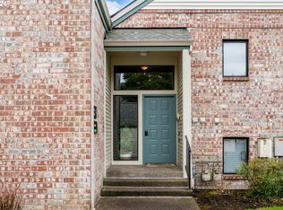 16363 SW 130th Ter APT 95, Tigard, OR 97224
