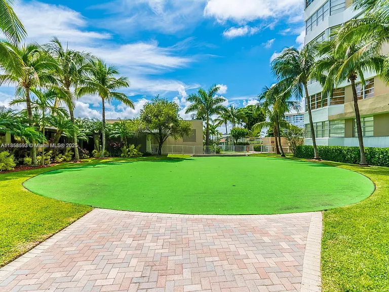 1950 S Ocean Dr #7G — Photo 17