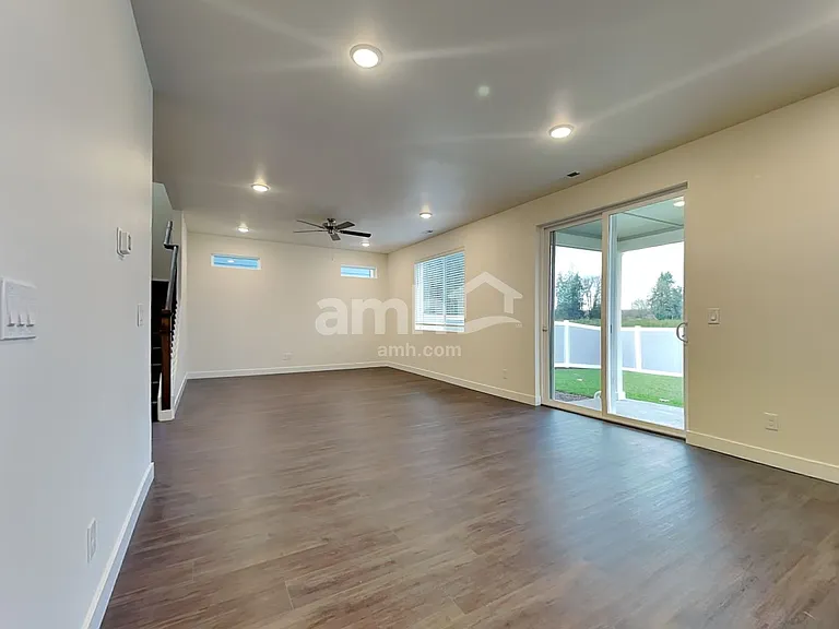 7829 Verona Loop SW — Photo 6