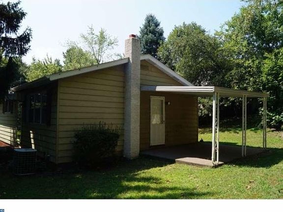 2nd image of 1 Adams Dr