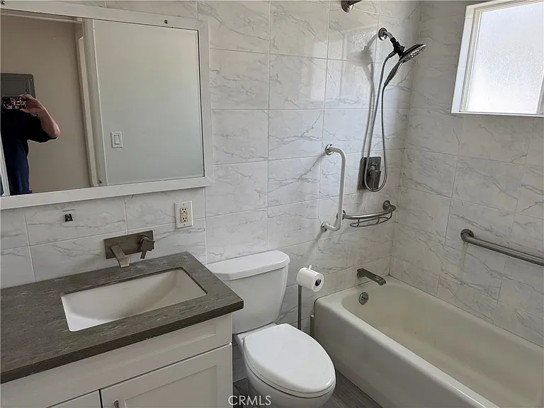 873 Carillo Dr — Photo 7
