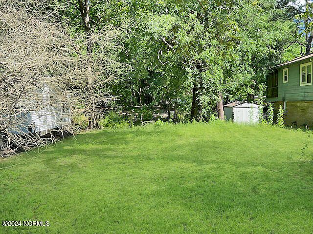 2nd image of 403 Dogwood Drive
