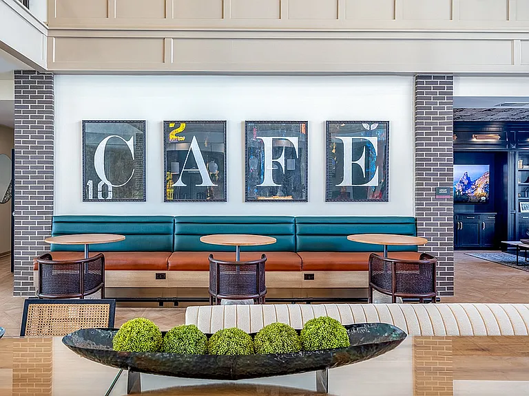 Clubhouse Lounge