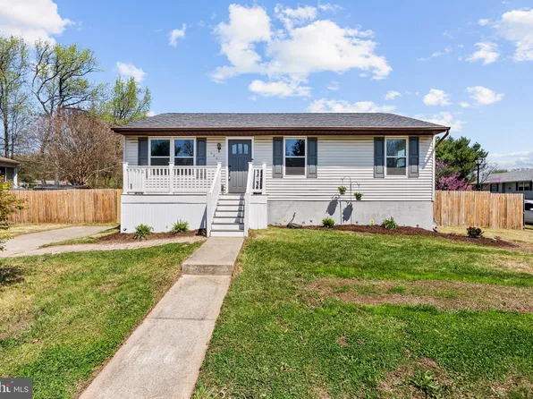 216 Allwood Dr, Glen Burnie, MD 21061