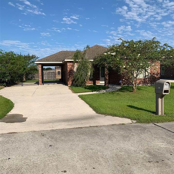 238 Landmark Dr, Raceland, LA 70394 Zillow