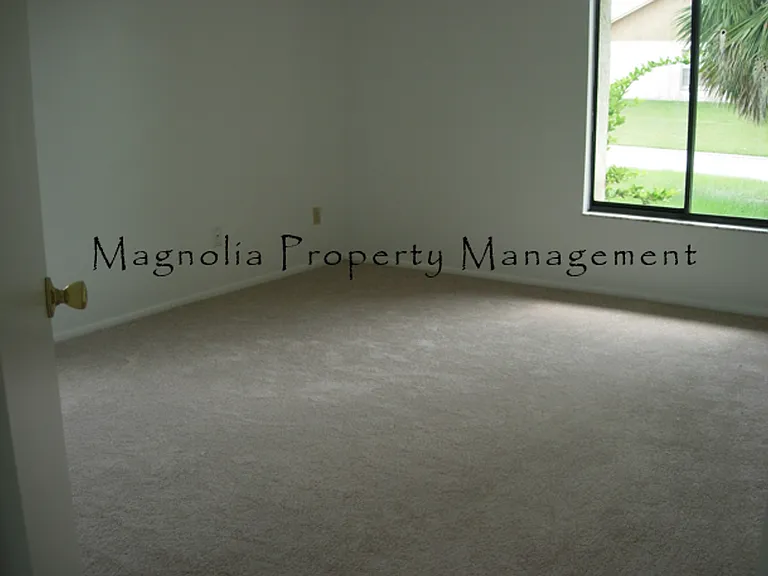 7729 Indian Ridge Trl N — Photo 7