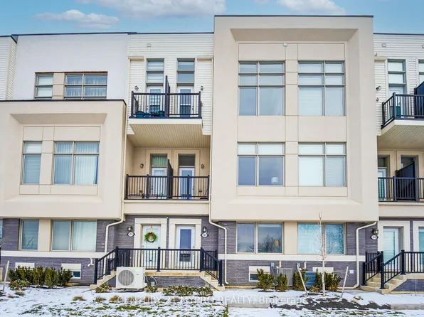 131 Markland St, Markham, ON L6C 3B5