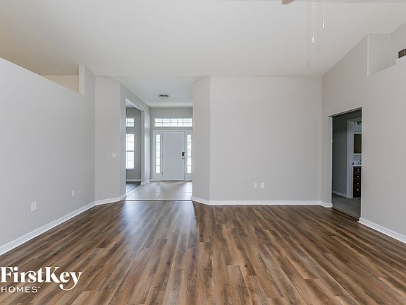 2nd image of 6807 Krenson Oaks Cir