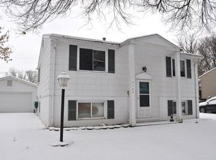 5163 Rutledge Dr N, Columbus, OH 43232