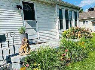 3614 Lincolnway E, Mishawaka, IN 46544