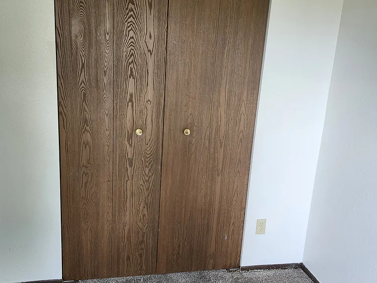 515 22nd Ave W #213 — Photo 9
