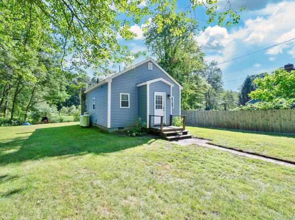 74 Tankerhoosen Road, Vernon, CT 06066