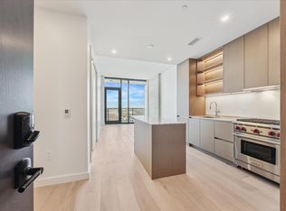 610 Davis St #5006, Austin, TX 78701