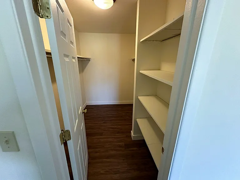 Main Bedroom Closet