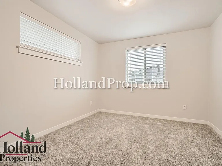 8126 SE Reddington St — Photo 20