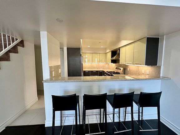Breakfast Bar