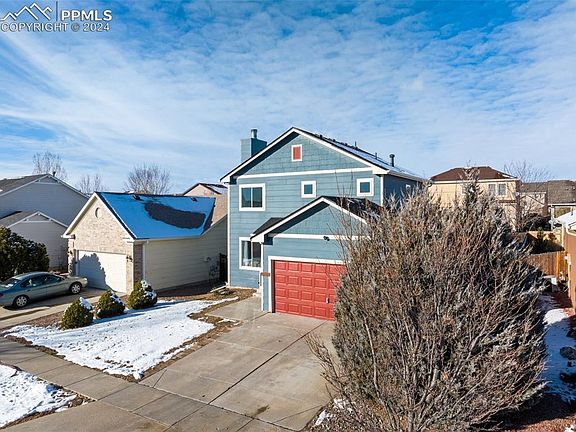 2nd image of 7464 Prythania Park Dr
