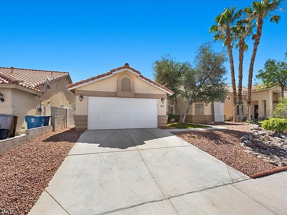3rd image of 5720 Southern Trails Ct