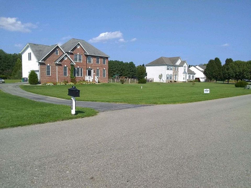 2nd image of 46190 N Greens Rest Dr
