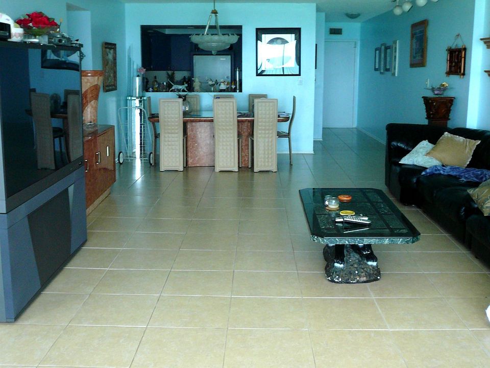 2nd image of 3140 S Ocean Dr APT 1404
