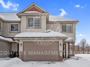 19599 Prairieview Dr, Rogers, MN 55374